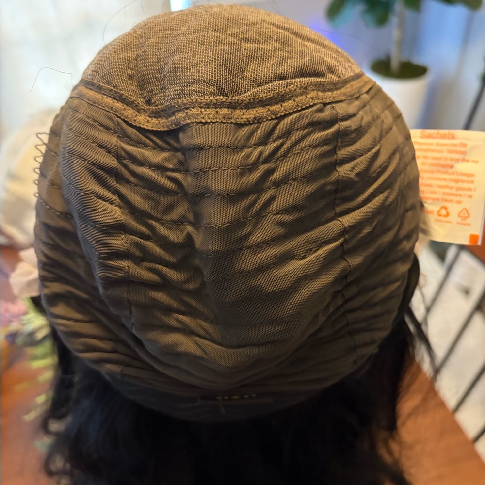 Human hair 13x6 front lace deep wave wig 30” long color is Black 180 density - Picture 4 of 8